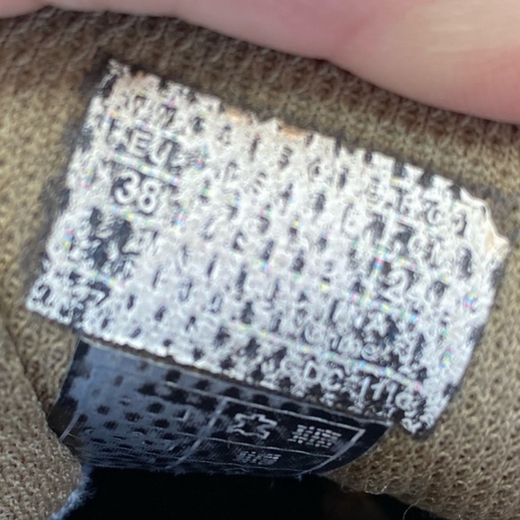 Keen Casual Outdoor Walking Hiking Tie Up Leather Shoe EU 38 US 7.5 - Picture 6 of 7